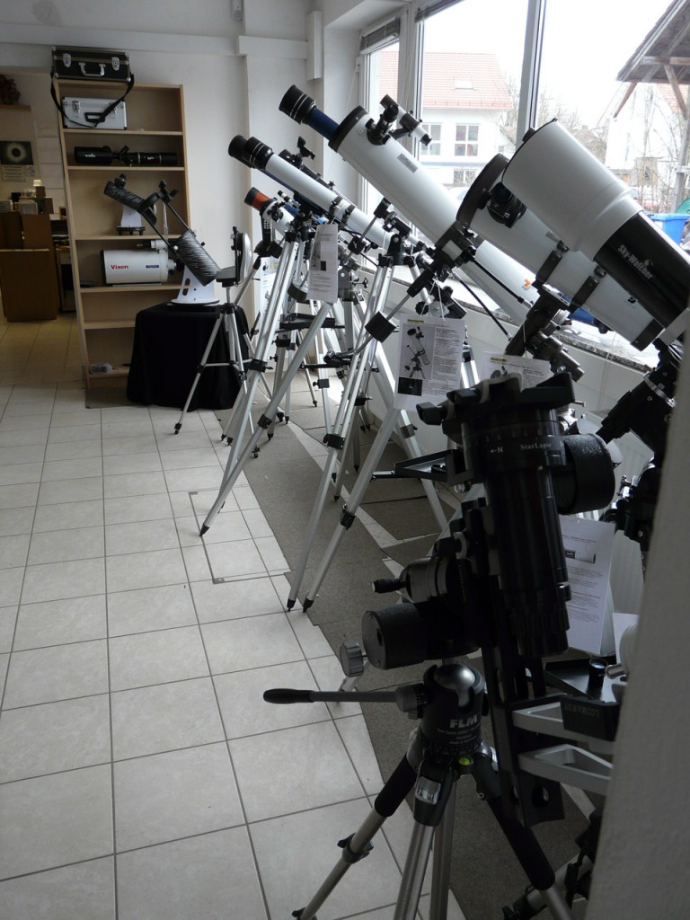 Teleskop Service Showroom